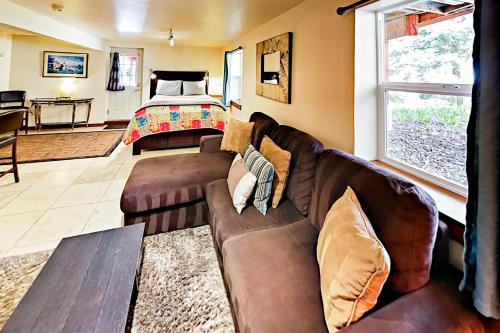 Intermountain Hotel | Eagles Nest