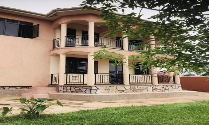 Kitala House | Eagles Residence - Safari Home