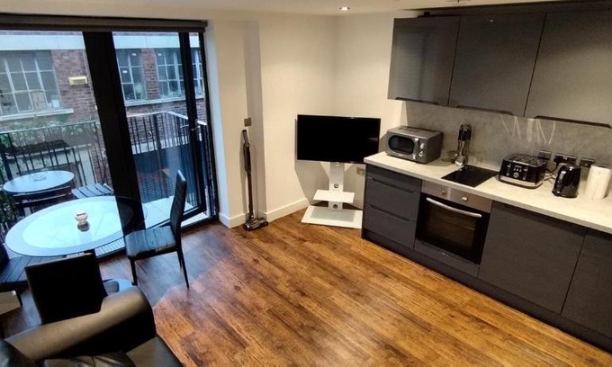Sheffield City Centre Apartment | Earl Street 122