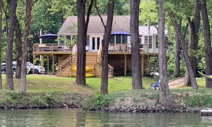 Northumberland Cottage | Earls Landing -Riverfront Cottage!