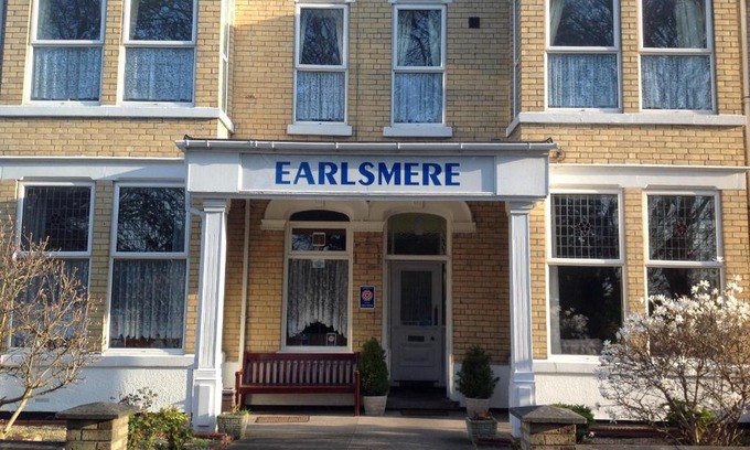 Hull House | Earlsmere Guesthouse