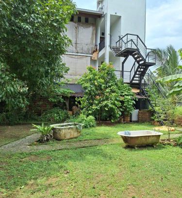 Boralesgamuwa Apartment | Earth Homestay