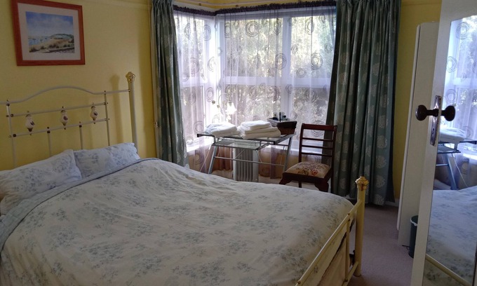 Thomson House | East Geelong House - Mimosa Cottage