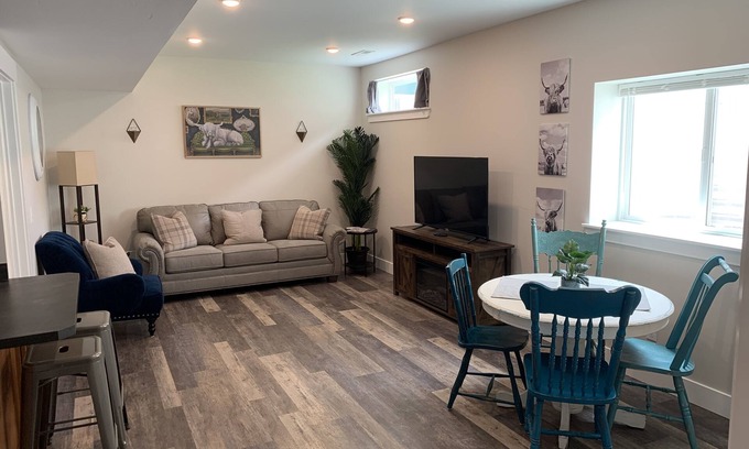 East Missoula House | East Mo Bungalow: Close to Downtown, University, Avail. Aug. 1st!