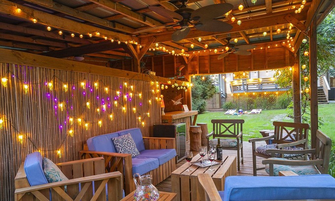 Inglewood House | East Nashville - Historic Charm w/Modern Comfort