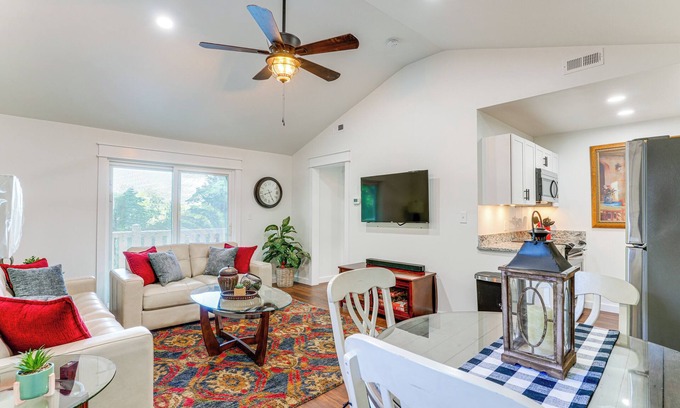 Cleveland House | East Tennessee Home ~ 23 Mi to Chattanooga!