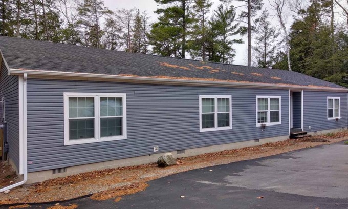 Bellaire House | East Torch Cottage Su