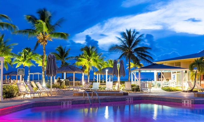 Crystal Harbour Apartment | Easter week April 19 - 26, 2025 Grand Caymanian Resort in West Bay Grand Caymann