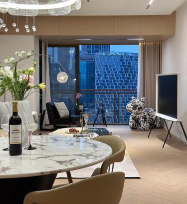 Downtown Shanghai Apartment | Eastern Hub - XinTianDi Branch Newly upgraded luxury designer decoration intelligent control system
