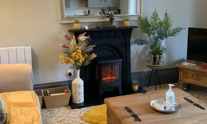 Heworth Apartment | EASTERN VILLA CITY CENTRE APARTMENT SLEEPS 4 FREE WIFI AND CAR PARKING