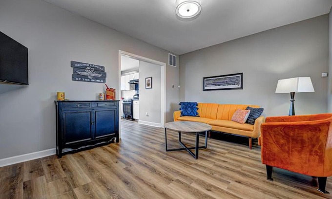 Near Eastside House | Eastside Retreat in Modern Indy Home