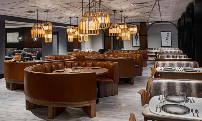 King of Prussia House | Easy Philly Access | Dining. On-Site Bar. Pool.