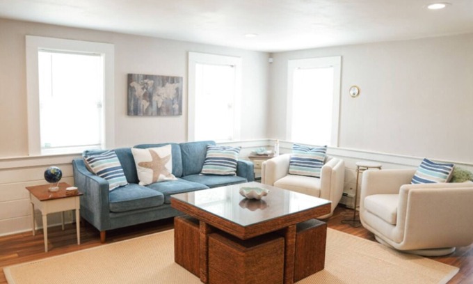 Dennis Port House | Eazy Breezy Beach Home