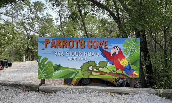 Saskatchewan Cabin | Echo Lake Lakefront Cabin in picturesque Qu’Appelle Valley,