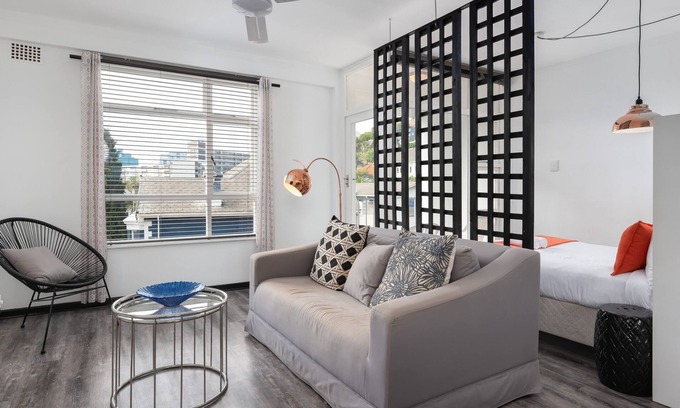 Green Point Apartment | Eclectic Studio - Walk to Green Point's Best Cafes
