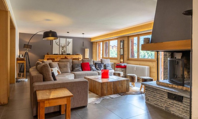Saint-Pierre-de-Clages Apartment | Ecluses 18 - close to ski lift & centre - Nendaz