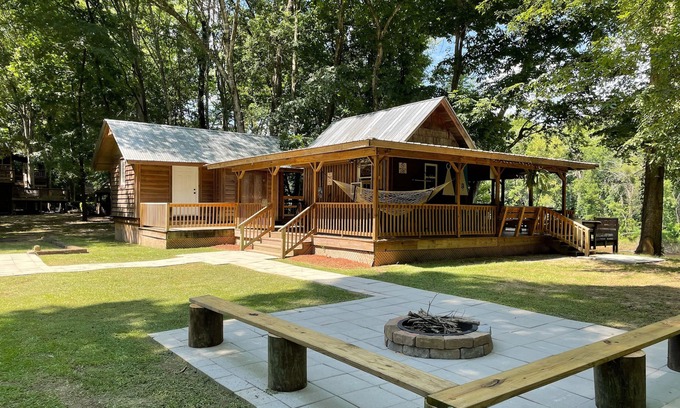 Elizabethtown Cabin | Eco Cabin by River-Extensive Decking Areas, Private Pier, Private Floating Dock