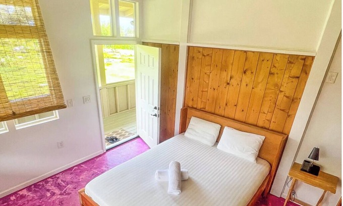 Kapoho Hotel | Eco-Community Retreat Center Community Stay
