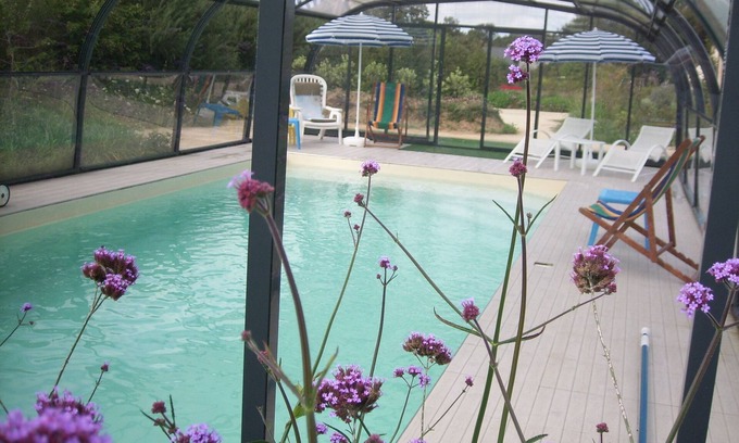 La Chapelle-aux-Filtzmeens Cottage | eco-friendly 6/8pers heated swimming pool axis St Malo equipped babies disabled access