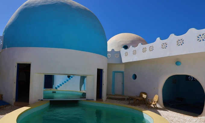 Niaga Villa | Eco-friendly guest house with 4 suites and double pool, 2 steps from the beach