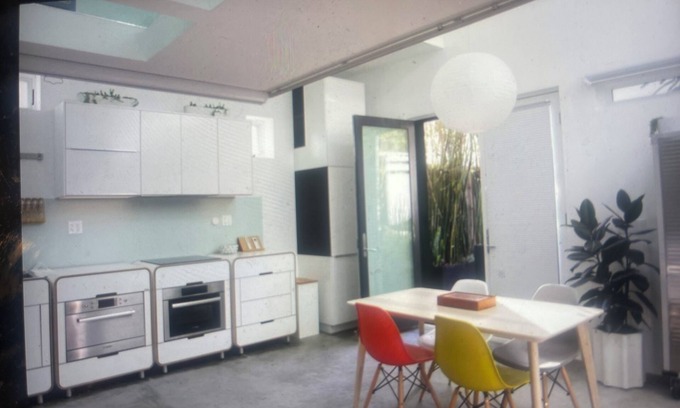 Ocean Park House | ECO Guest House 2 Levels, AC, WiFi, Kitchen, Washer-Dryer, Fridge-Freezer.