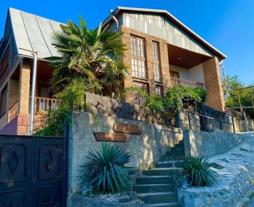 Vedzebi House | Eco House Sabero