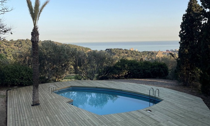 Tiana House | Eco-masía ideal for families and groups of friends 20km from Barcelona