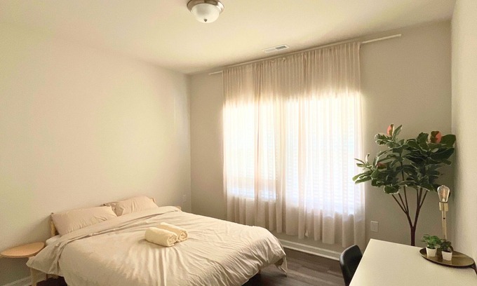 Graham House | Eco- Minimal: Pure Living Space in a house
