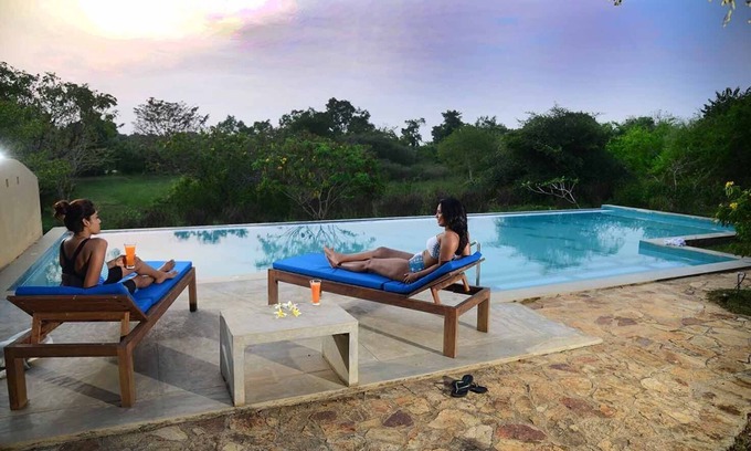 Kahandamodara Villa | Eco-Villa on Farm Stay with Ayurveda & Lagoon