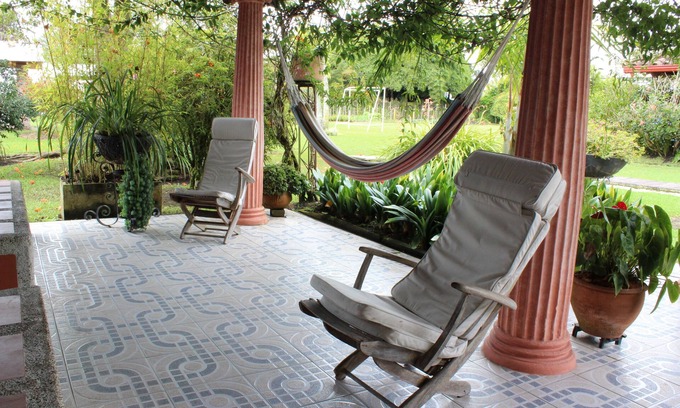 Llanogrande Hotel | ECOHOTEL LA MASIA