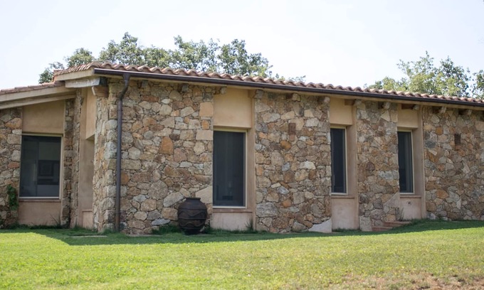 Villanueva De La Vera House | Ecological house in La Vera