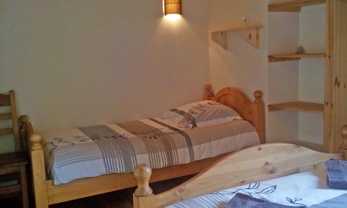 Venterol House | Ecological guesthouse Tallard- Gap-Serre Ponçon: Bamboo