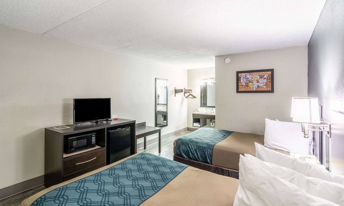 Crestview Hotel | Econo Lodge Crestview