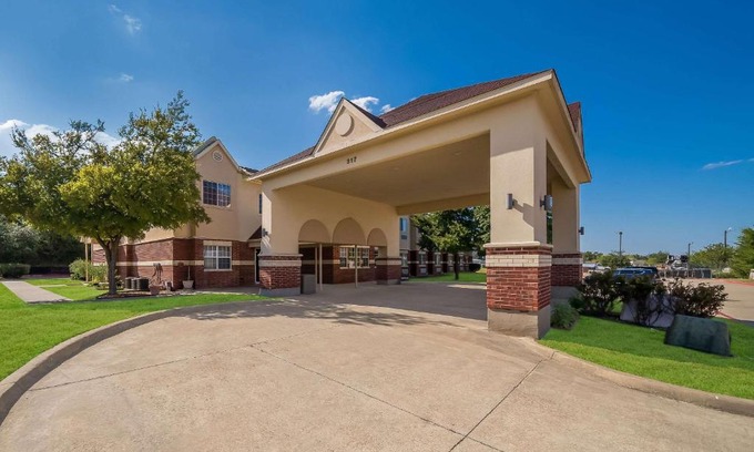 Mesquite Hotel | Econo Lodge Inn & Suites Mesquite - Dallas East