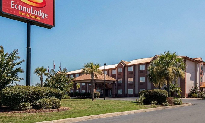 Natchitoches Hotel | Econo Lodge Inn & Suites Natchitoches