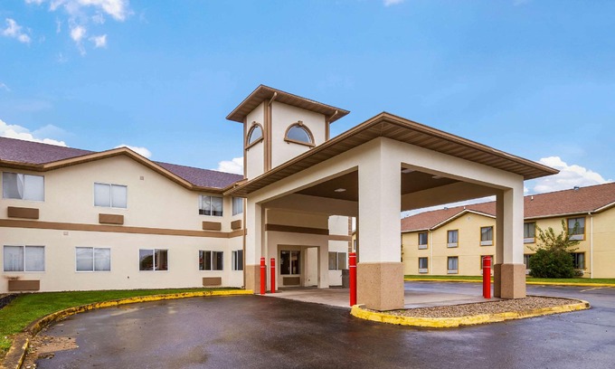 Franklin Hotel | Econo Lodge