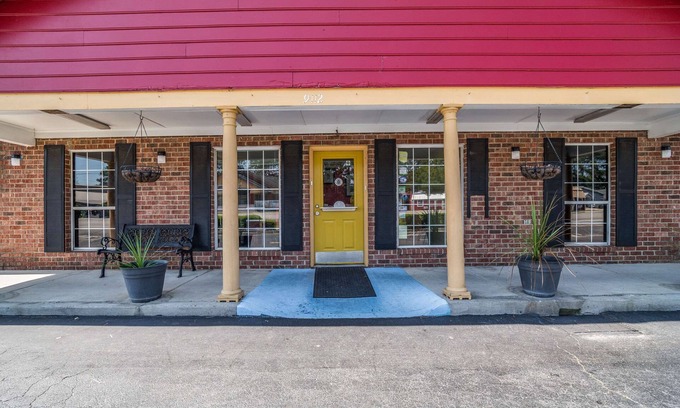 Santee Hotel | Econo Lodge