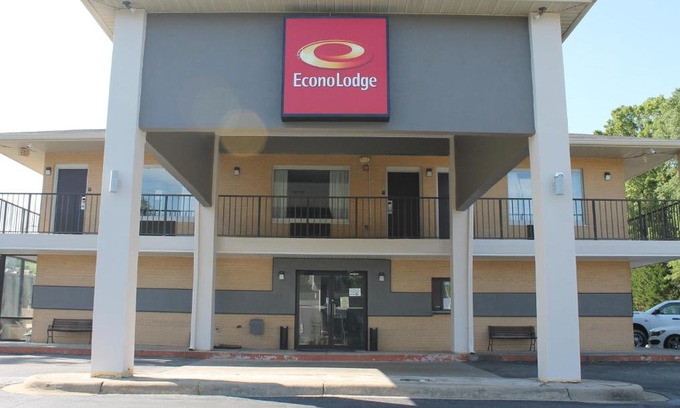Cheraw Hotel | ECONOLODGE