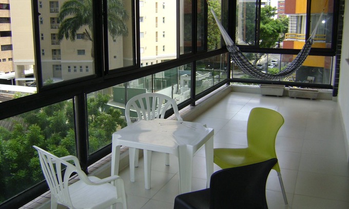 Meireles Apartment | ECONOMIC OPTION IN NICE ACCOMMODATIONS NEAR THE SEA.