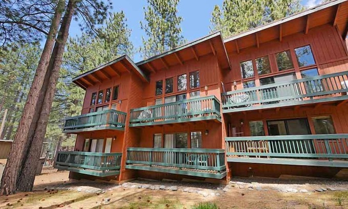 Tahoe Keys Condo | Economic Skier Condo - Walk to Heavenly Ski Resort! Community Hot Tub - 19CS~