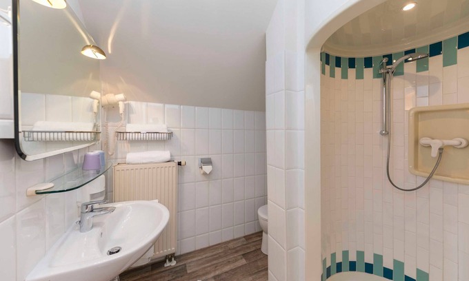 Uebelbach Apartment | Economy double room - Genuss-Pension Herti
