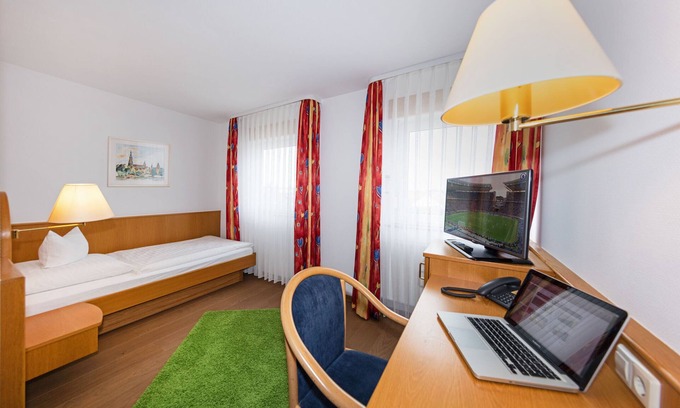 Berghulen Apartment | Economy Einzelzimmer mit Dusche und WC