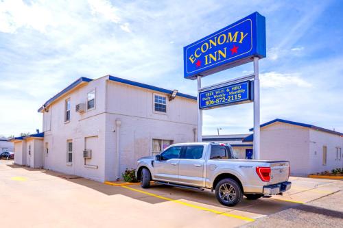 Lamesa Hotel | Economy Inn By OYO, Lamesa TX