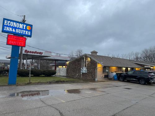 Edgewood Hotel | Economy Inn & Suites