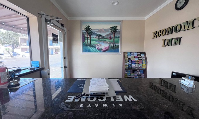 Santa Maria Hotel | ECONOMY INN