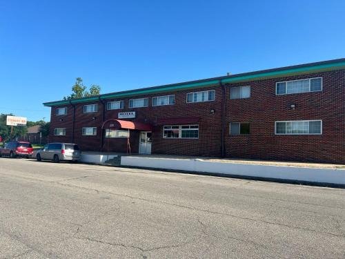 Temple Hotel | Economy Inn