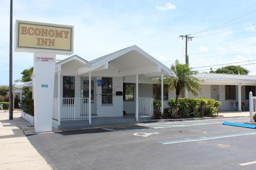 Parker Ridge Hotel | Economy Inn
