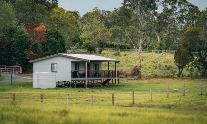 Rollands Plains House | Eden Brae Farm