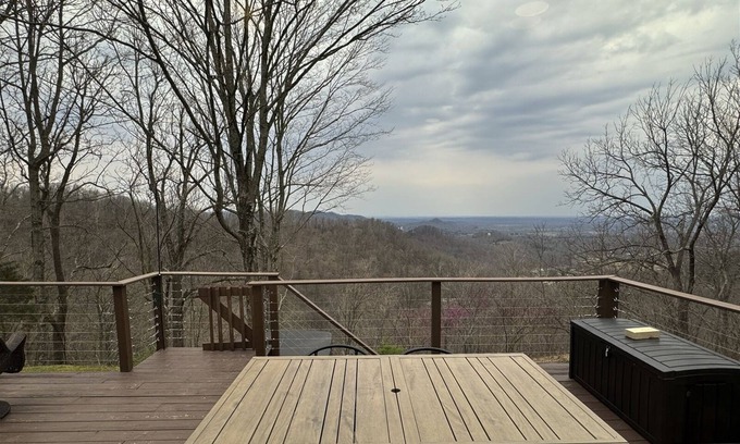 Stanton Cabin | Eden Cabin - NEW HOT TUB