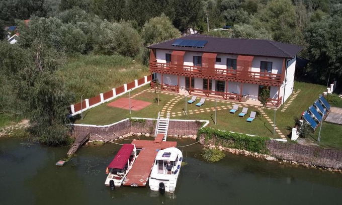 Uzlina Villa | Eden Uzlina